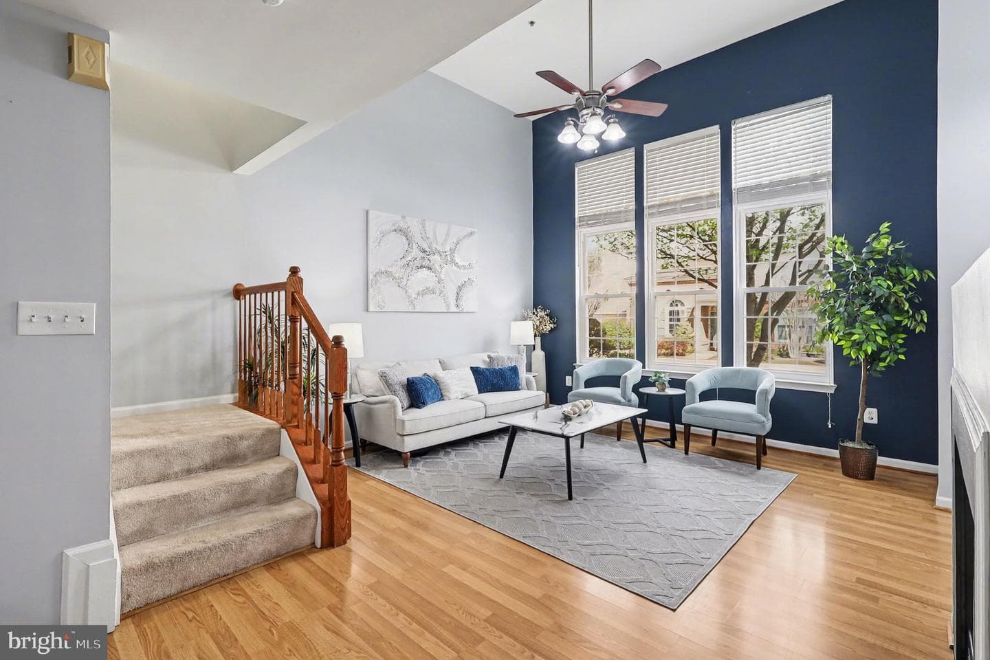42260 Terrazzo Terrace photo 2