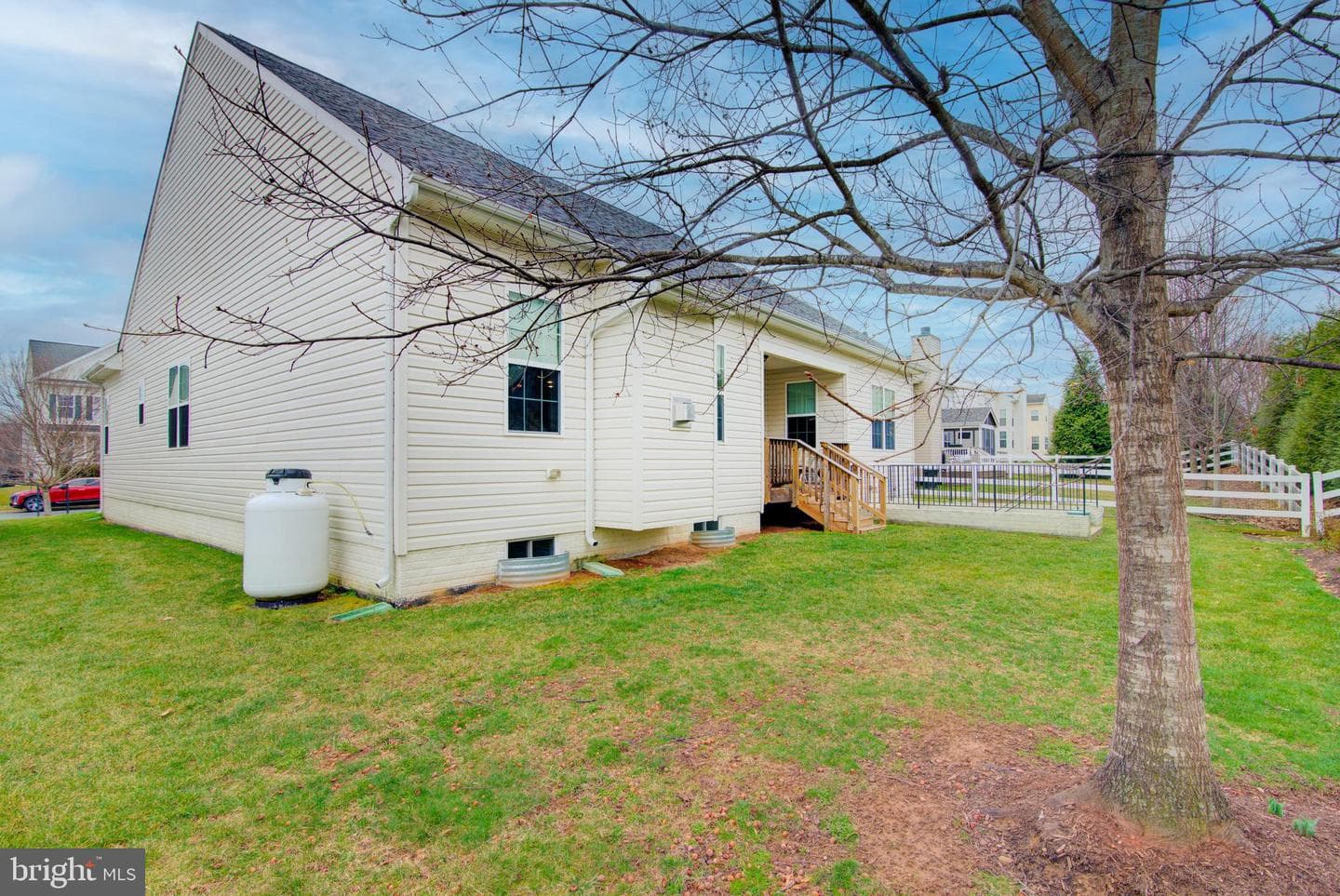 17655 Cleveland Park Drive photo 20
