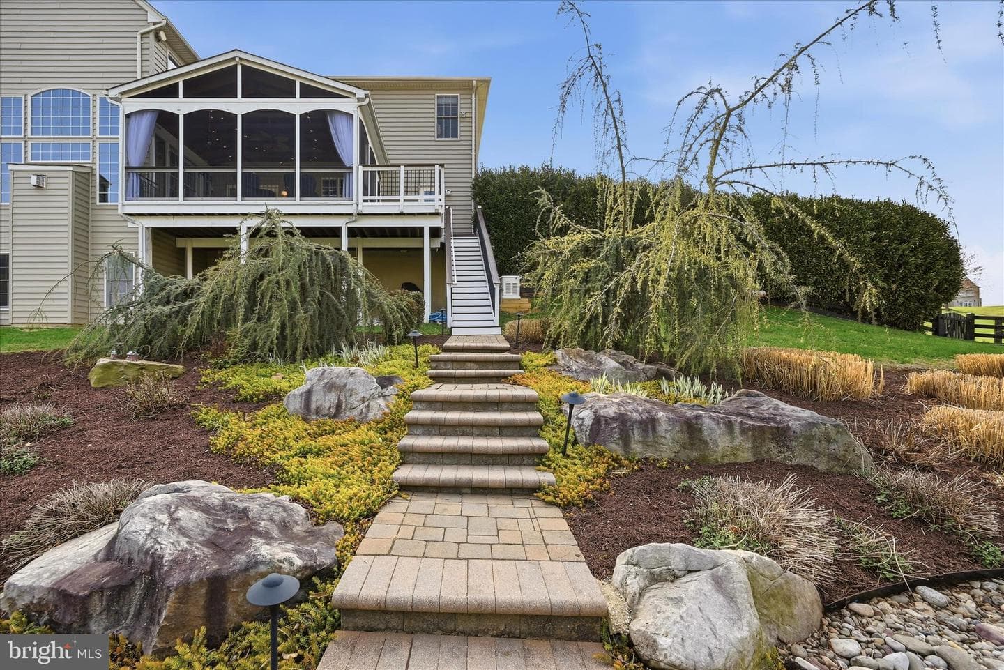 15094 Bankfield Drive photo 82