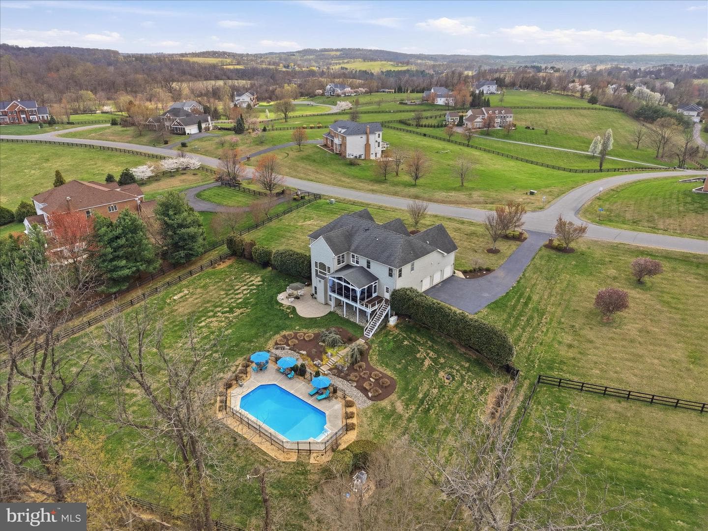 15094 Bankfield Drive photo 99