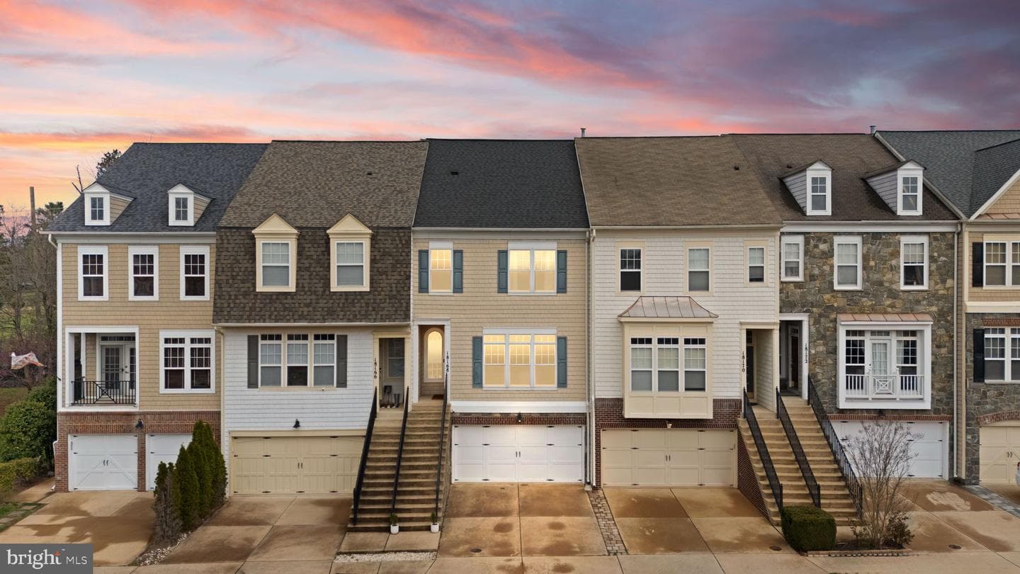 18168 Mill House Square photo 1