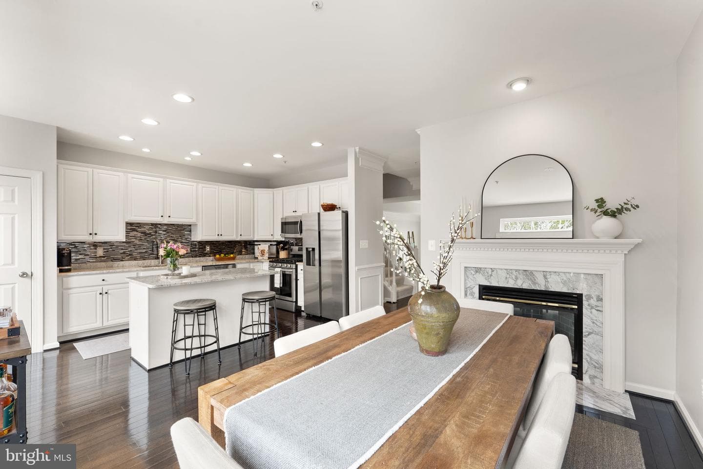 18168 Mill House Square photo 11
