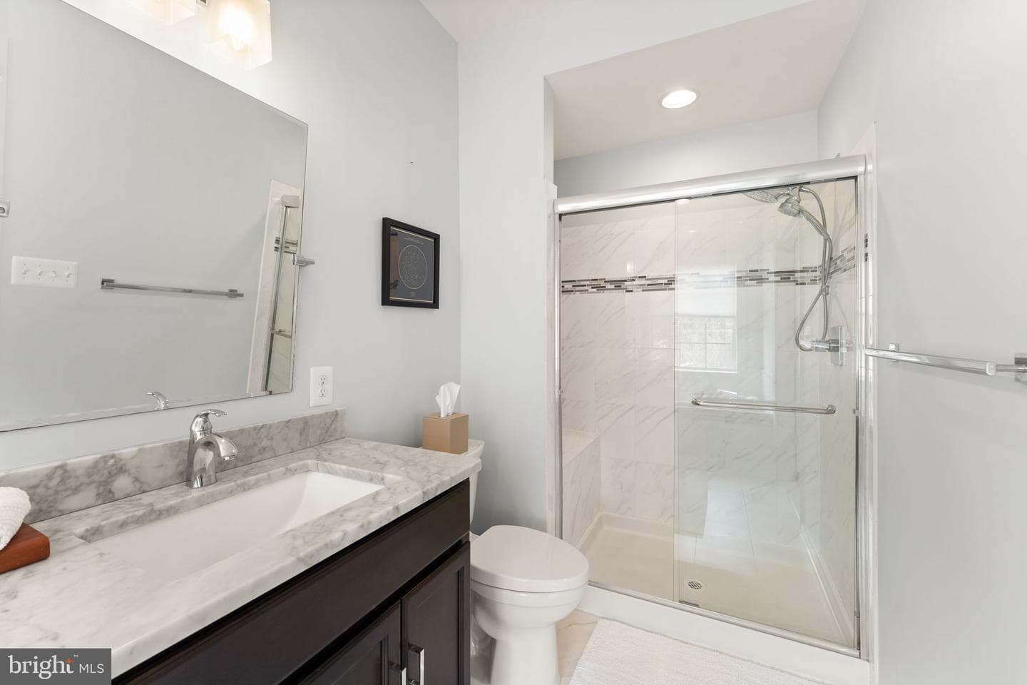18168 Mill House Square photo 28