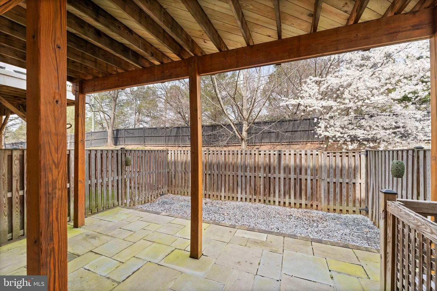 18168 Mill House Square photo 46