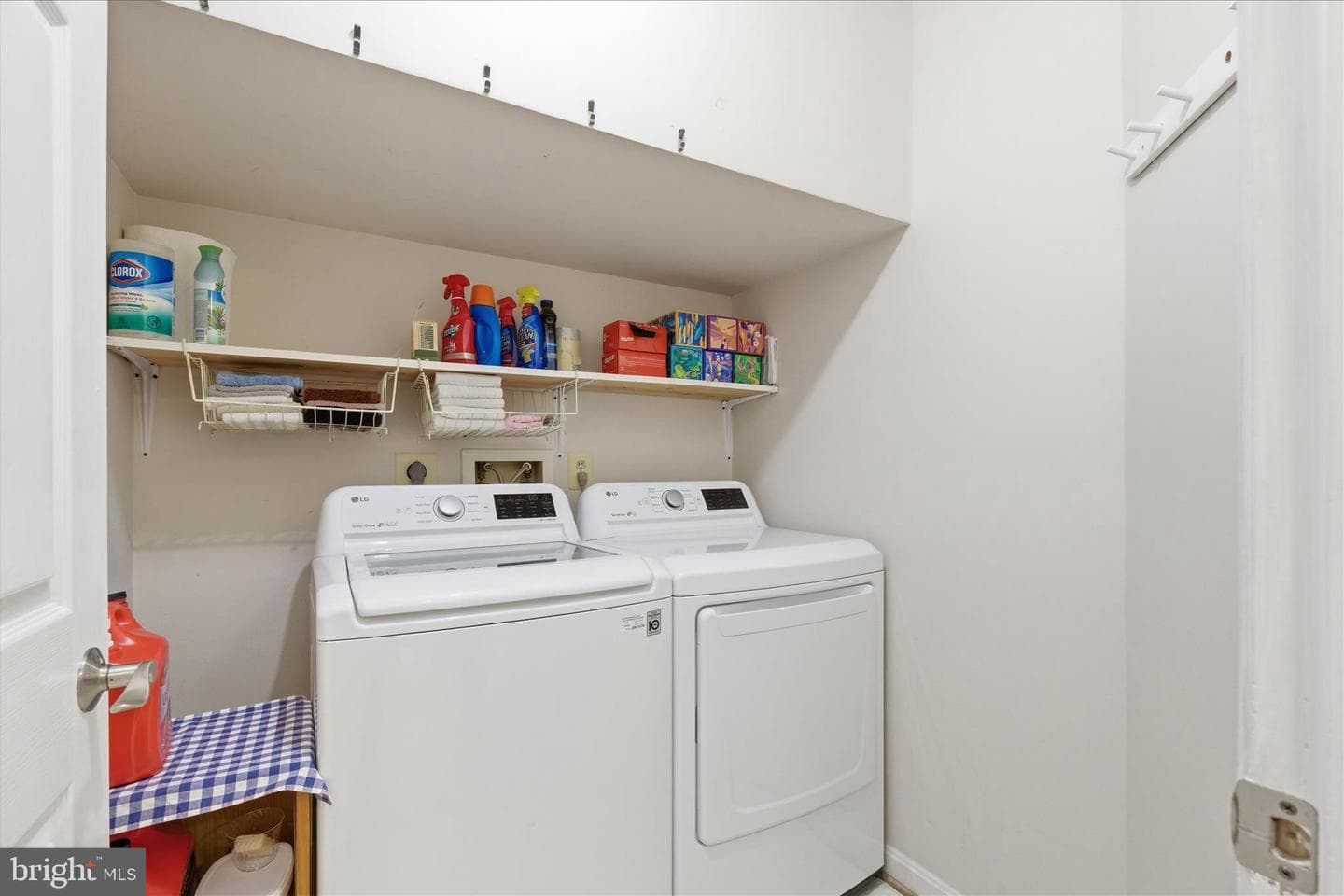 21134 Dray Terrace photo 35
