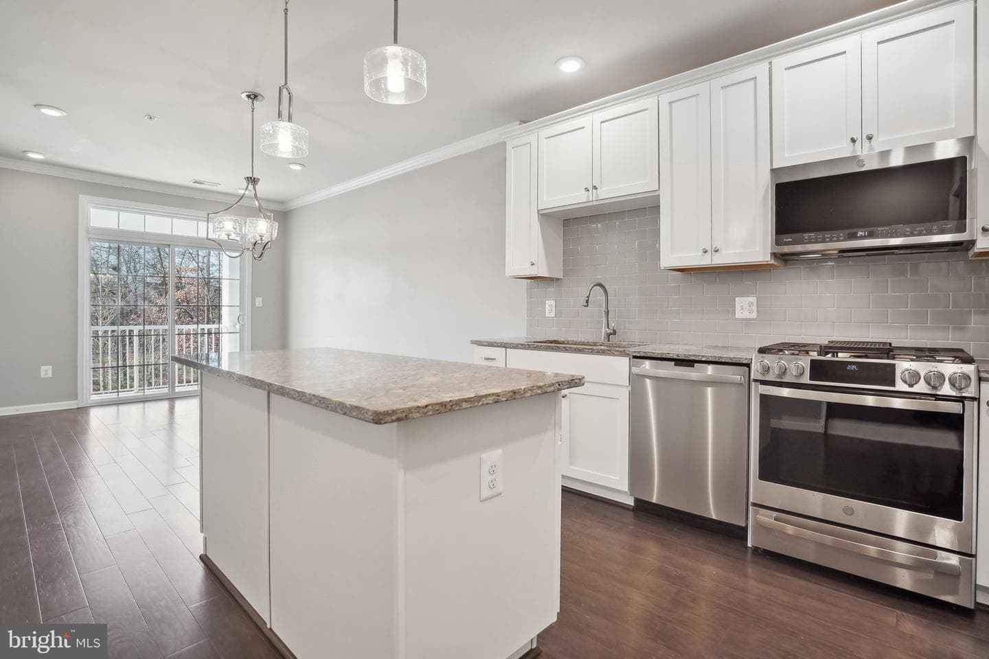 23255 Milltown Knoll Square #110 photo 5