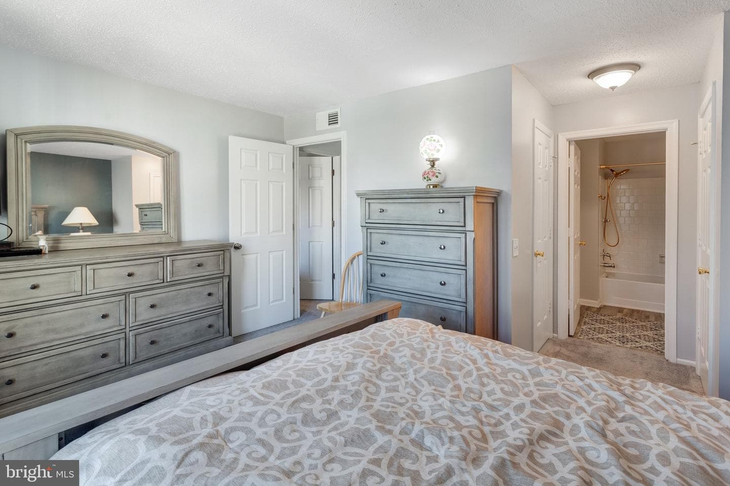 125 Fort Evans Road SE #d photo 15