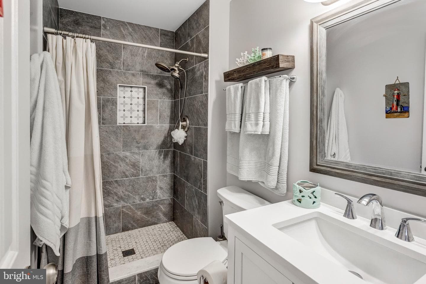 125 Fort Evans Road SE #d photo 19
