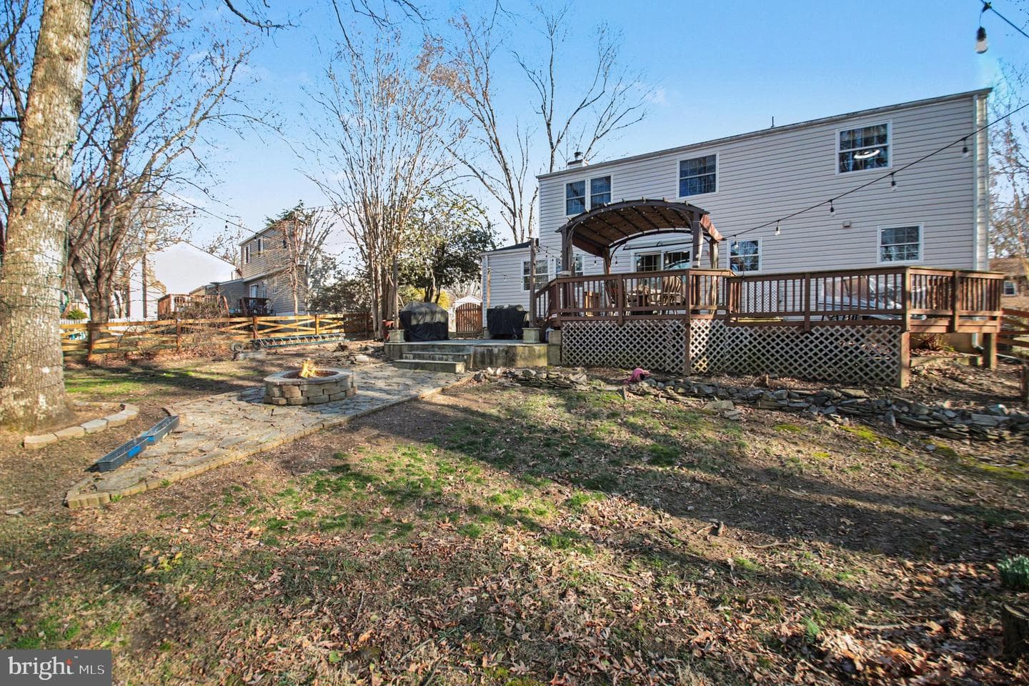 110 Almey Court photo 37