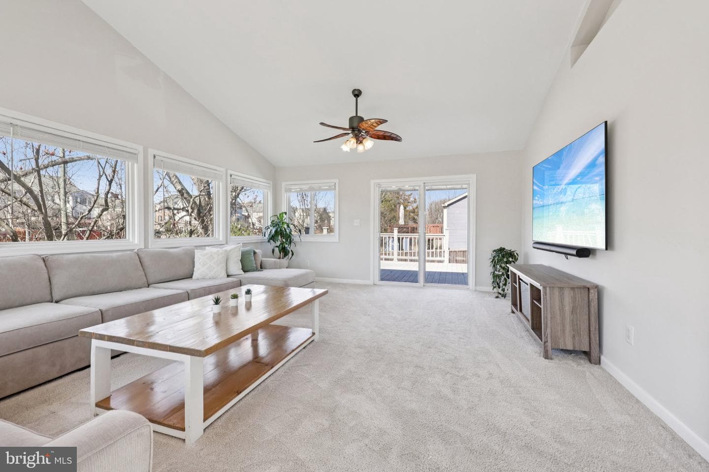 22216 Stablehouse Drive photo 21