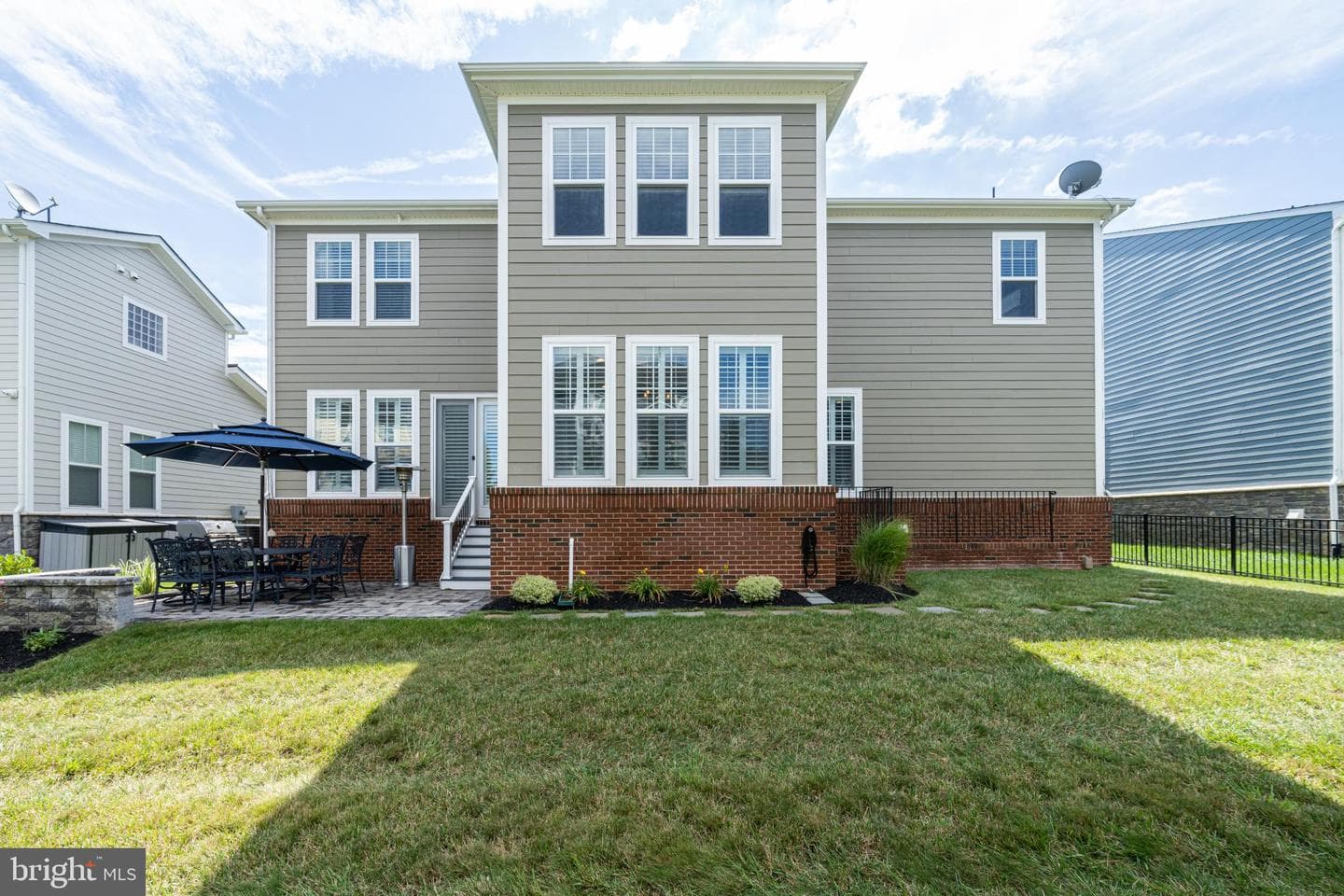 1002 Themis Street SE photo 61