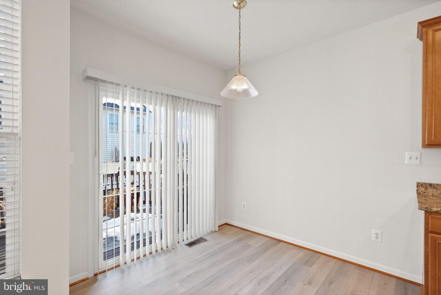 42683 Sandman Terrace photo 15