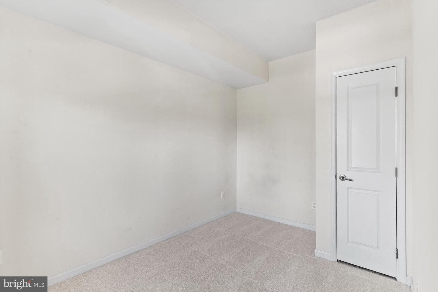 24829 Coats Square photo 16