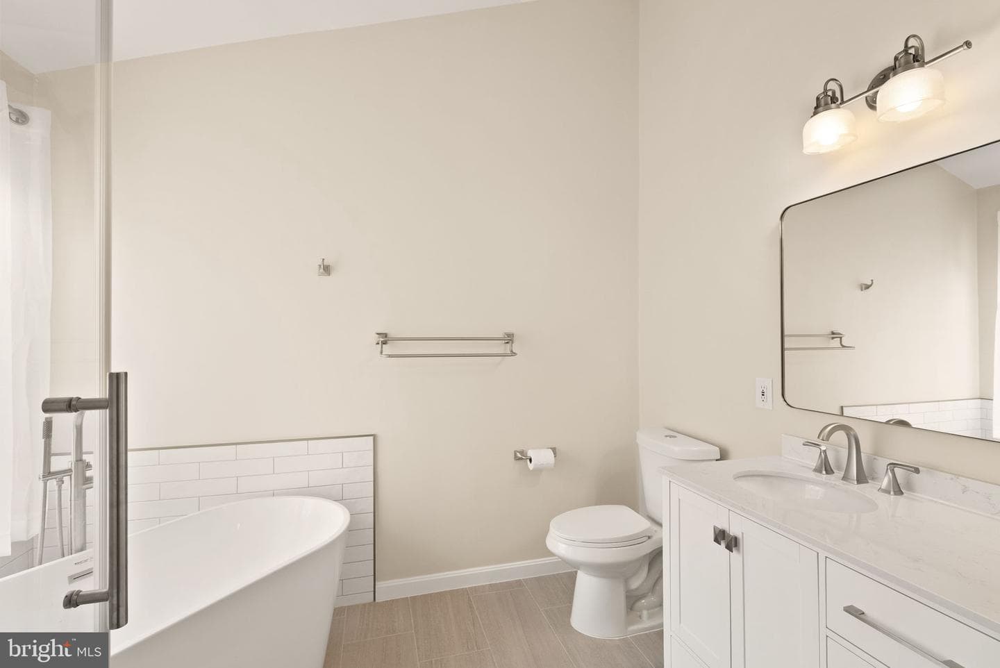 25213 Dunvegan Square photo 22
