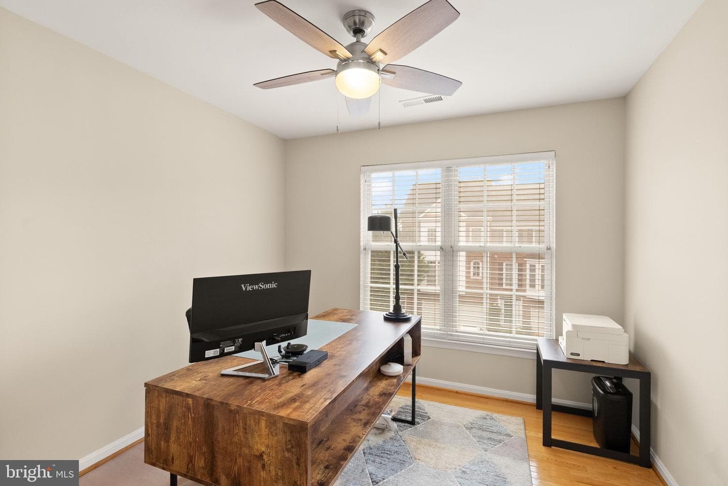 25213 Dunvegan Square photo 26