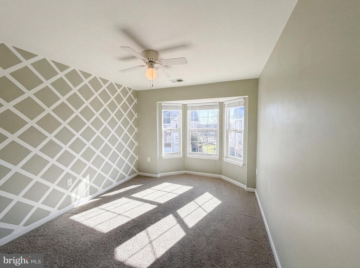 18560 Sierra Springs Square photo 20