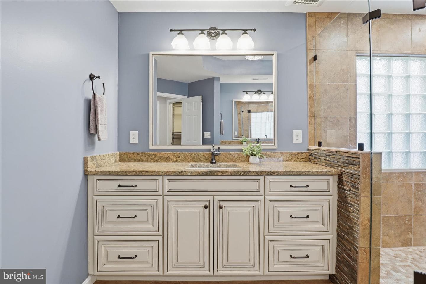 42094 Fiddlehead Place photo 25