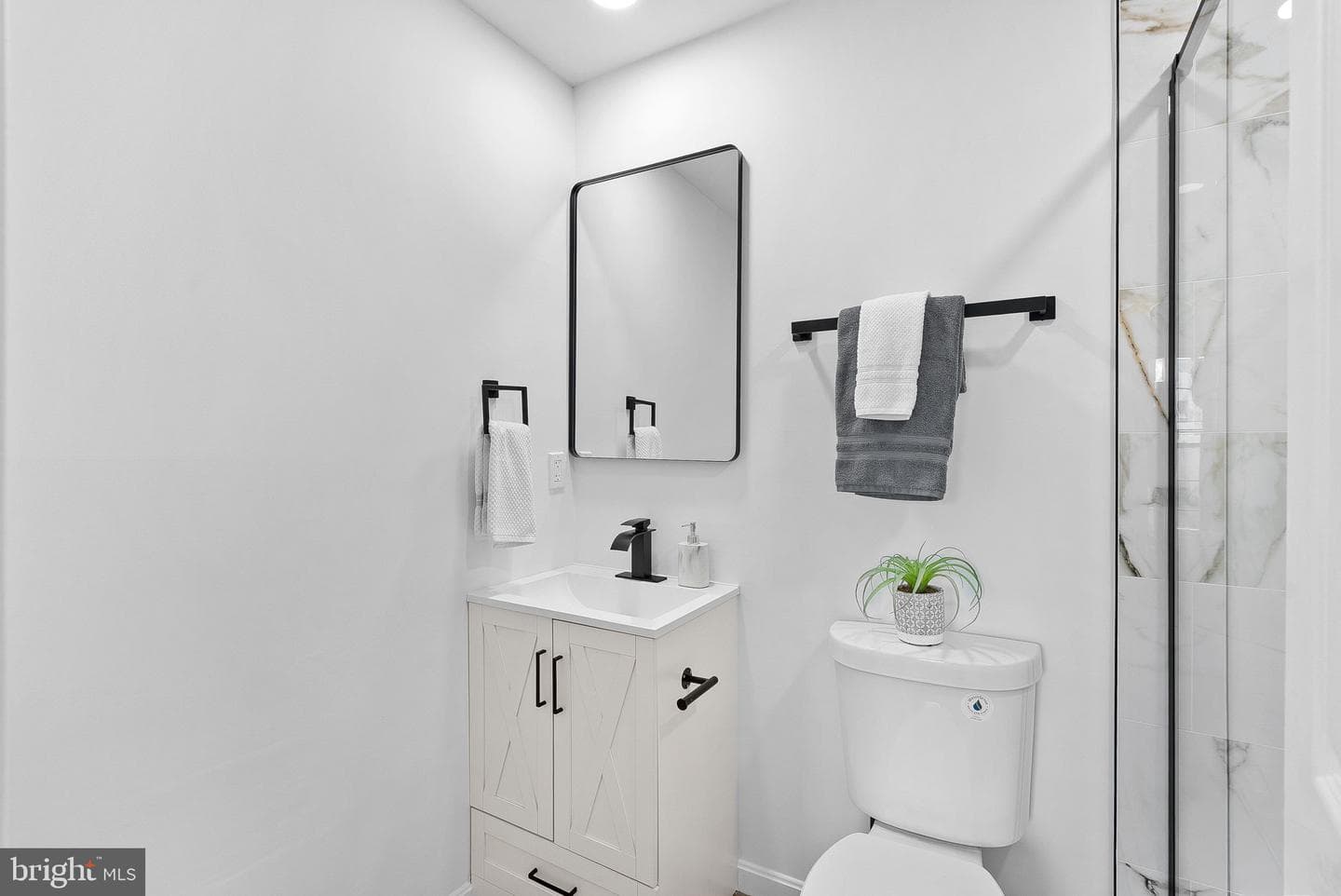 412 Nikki Terrace SE photo 41