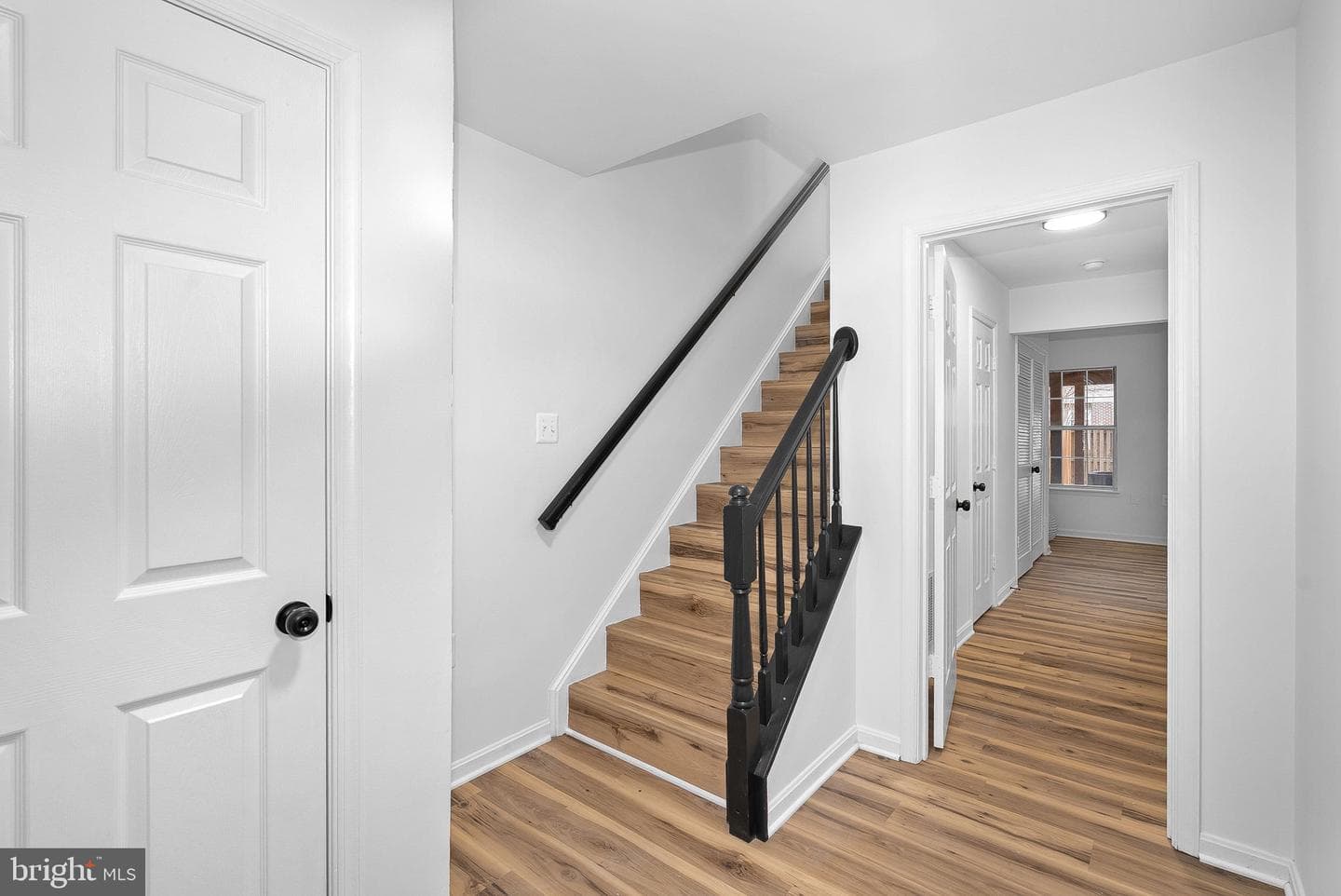 412 Nikki Terrace SE photo 6