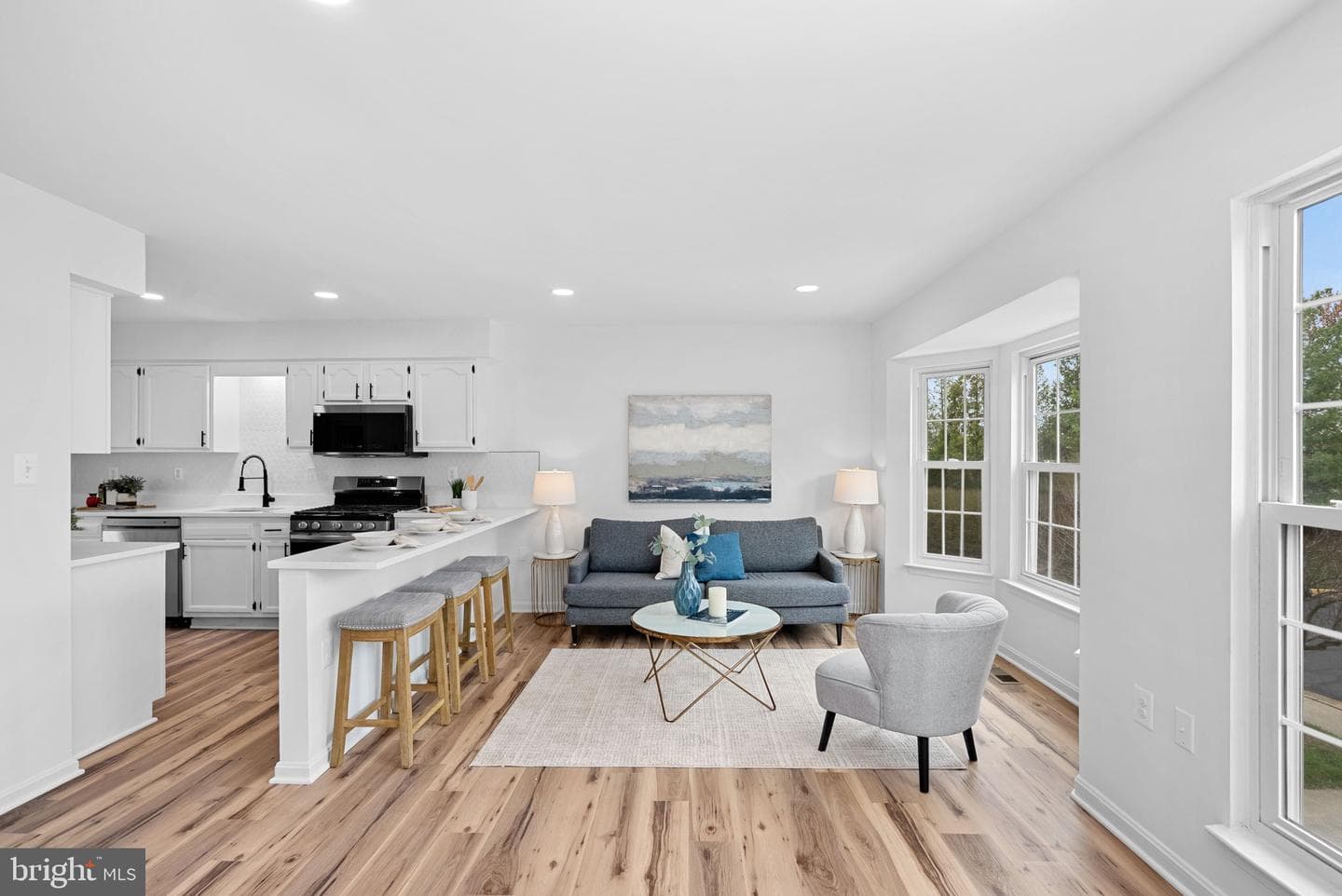 412 Nikki Terrace SE photo 8