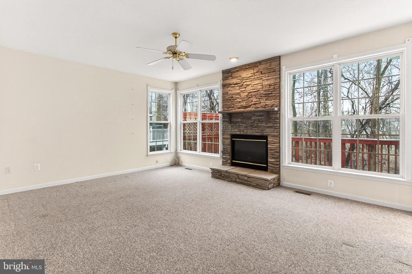 21321 Small Branch Place photo 9