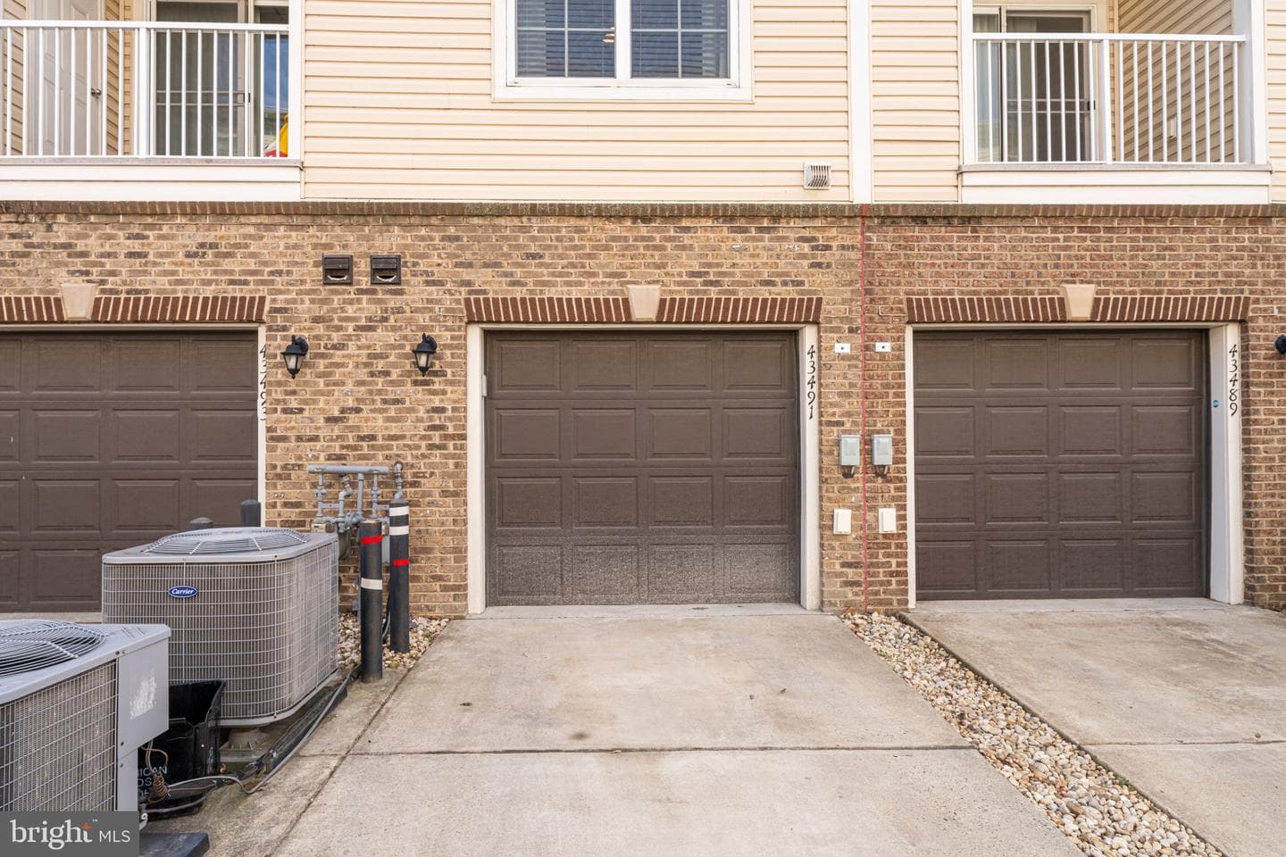 43491 Town Gate Square photo 34