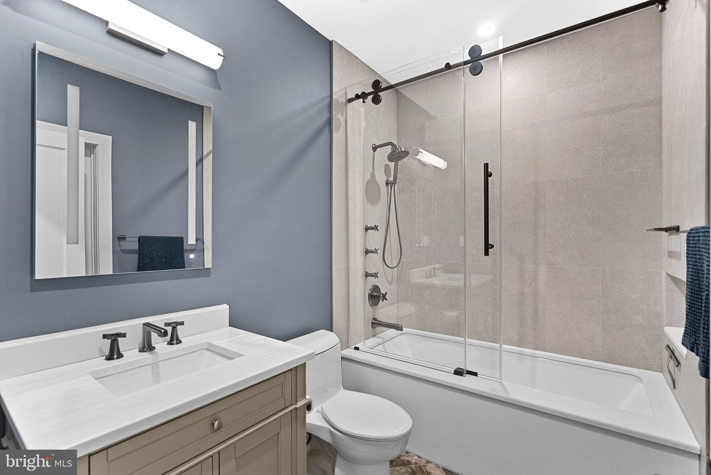 22043 Water Run Court photo 106