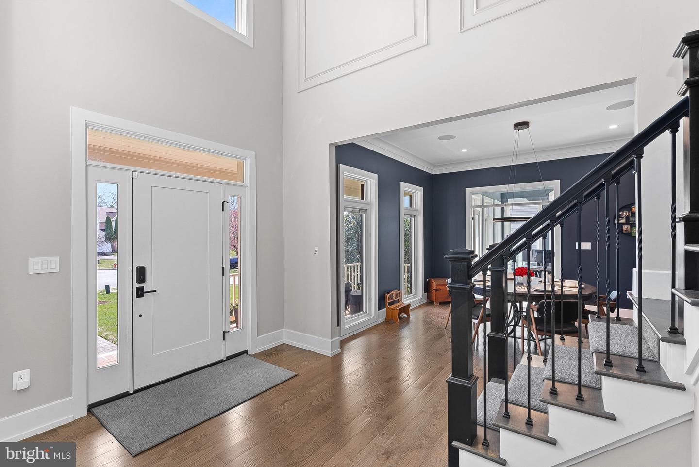 22043 Water Run Court photo 11