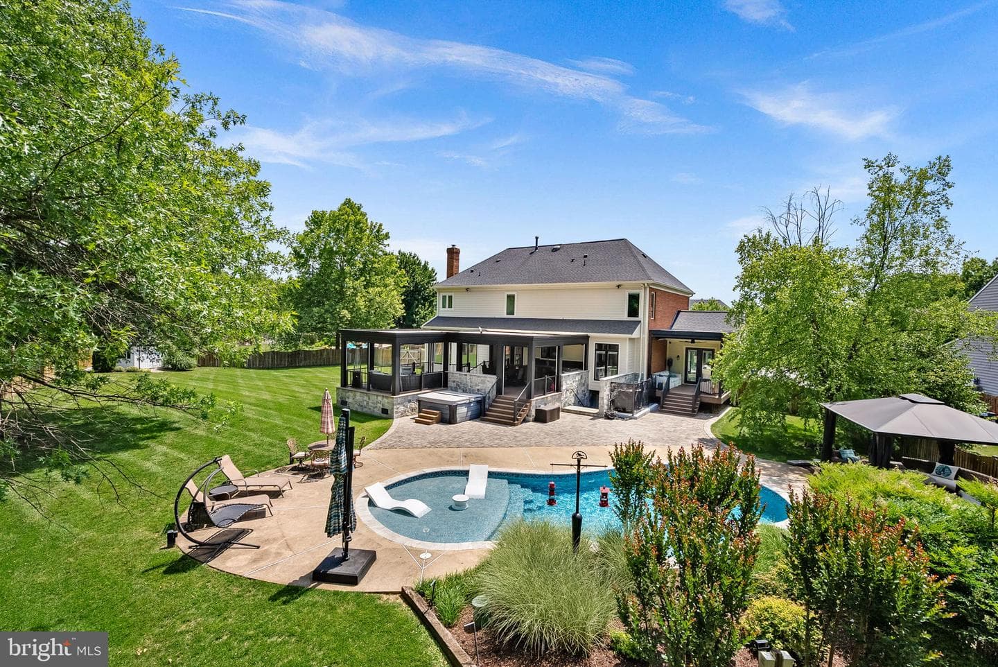 22043 Water Run Court photo 122