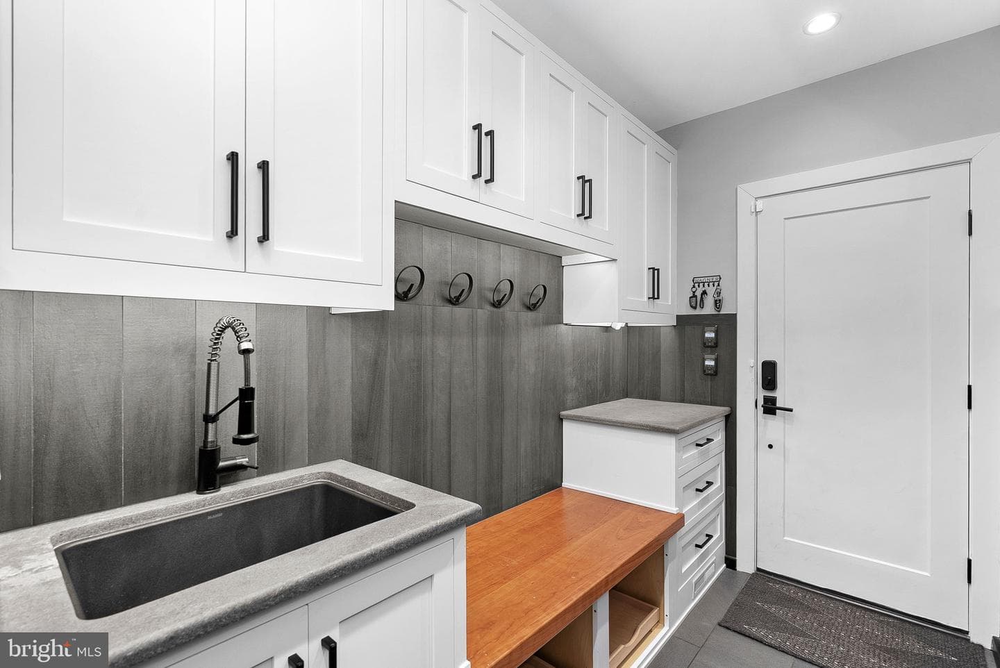 22043 Water Run Court photo 51