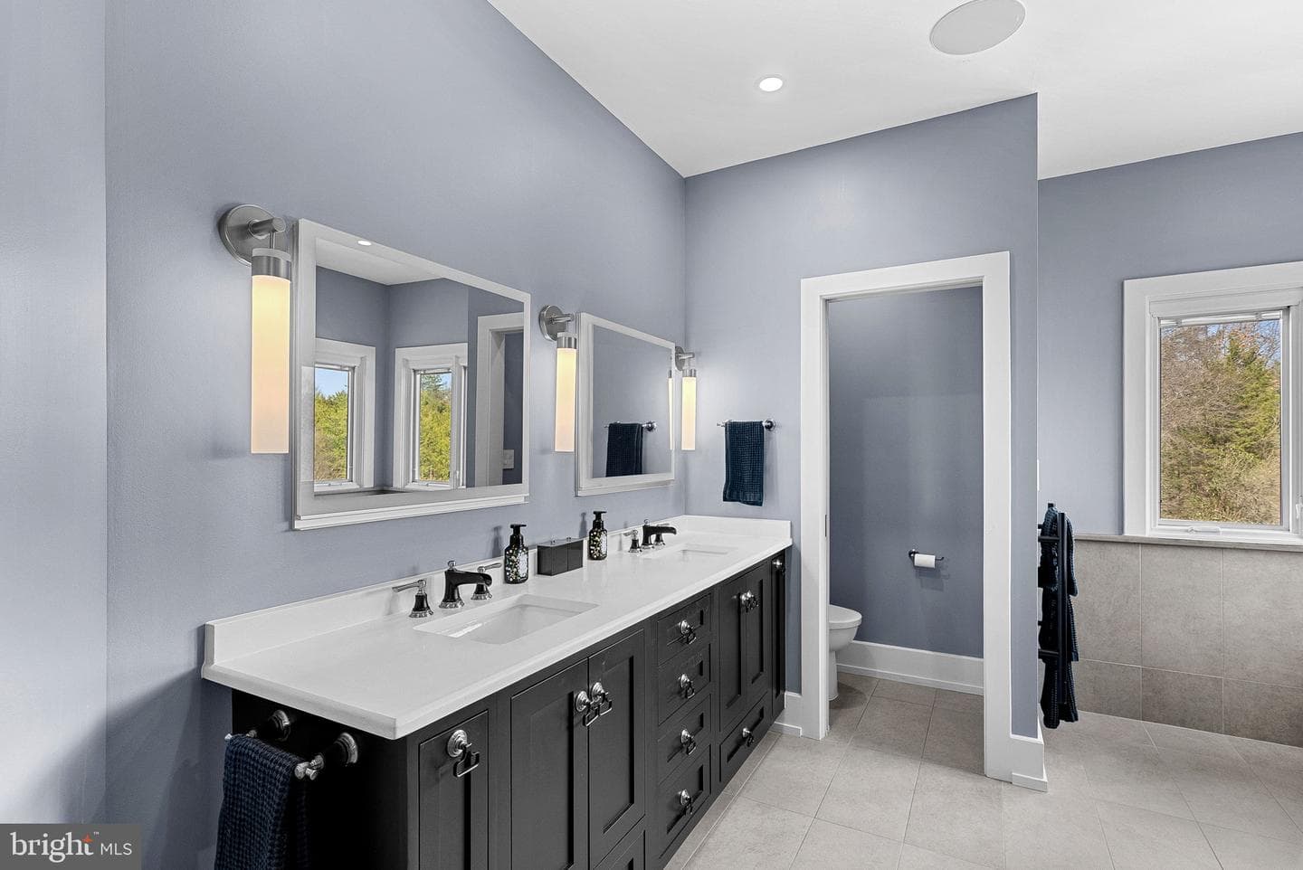 22043 Water Run Court photo 64