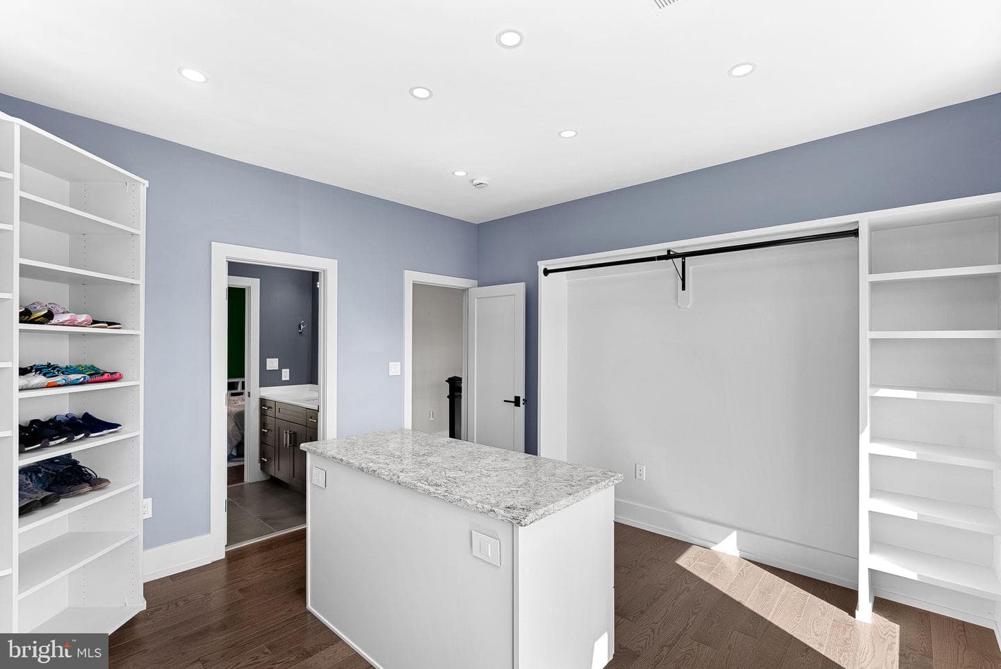 22043 Water Run Court photo 89