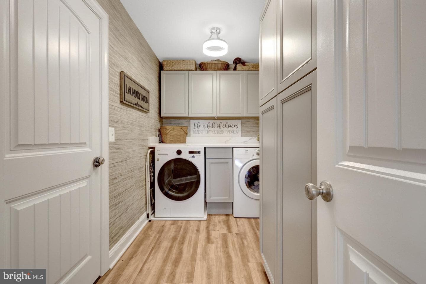 36169 Silcott Meadow Place photo 29
