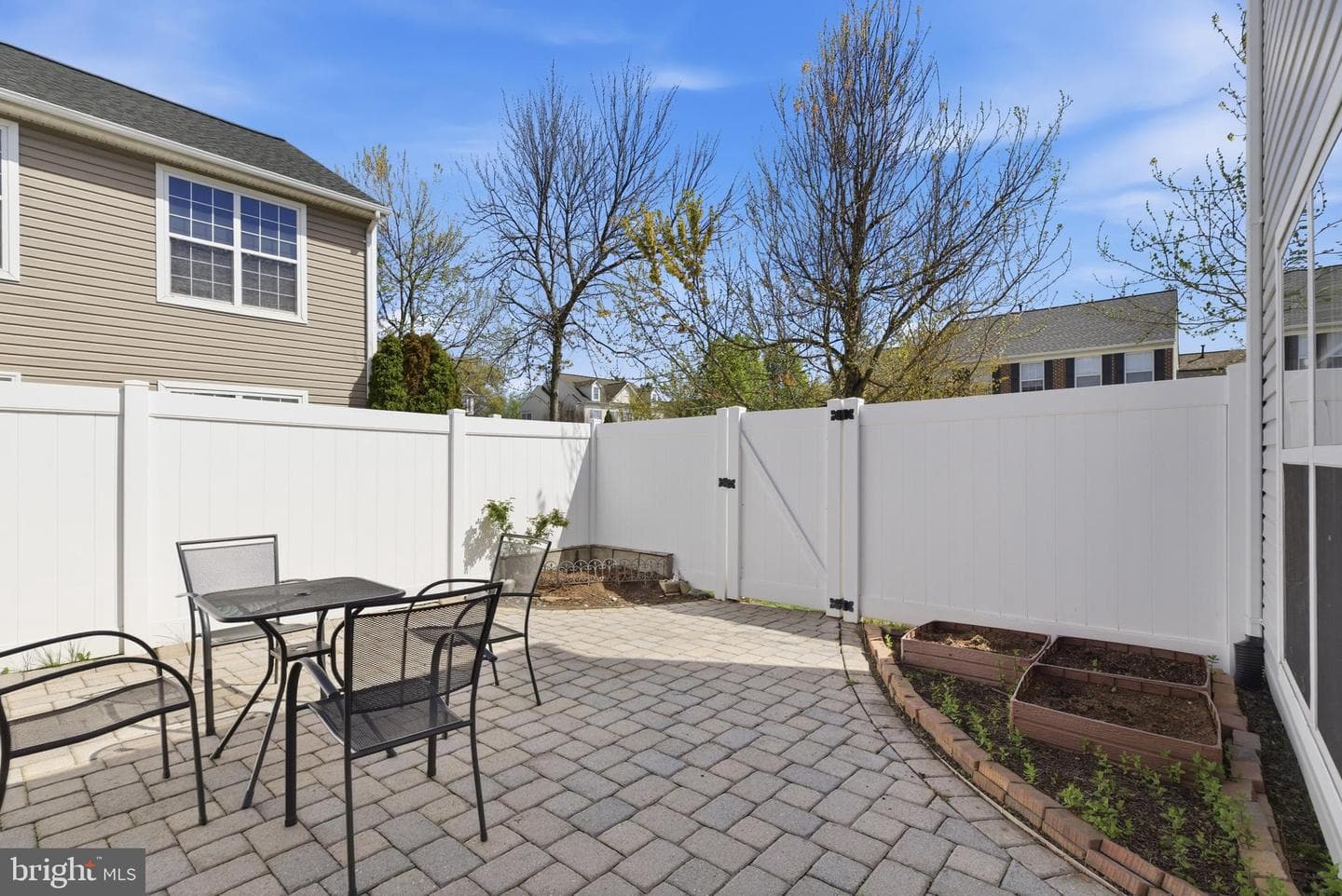 43312 Ardmore Street photo 33