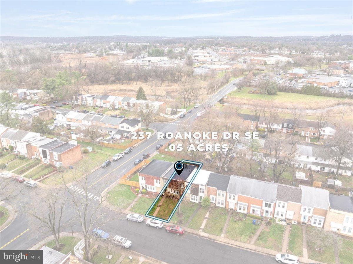 237 Roanoke Drive SE photo 52