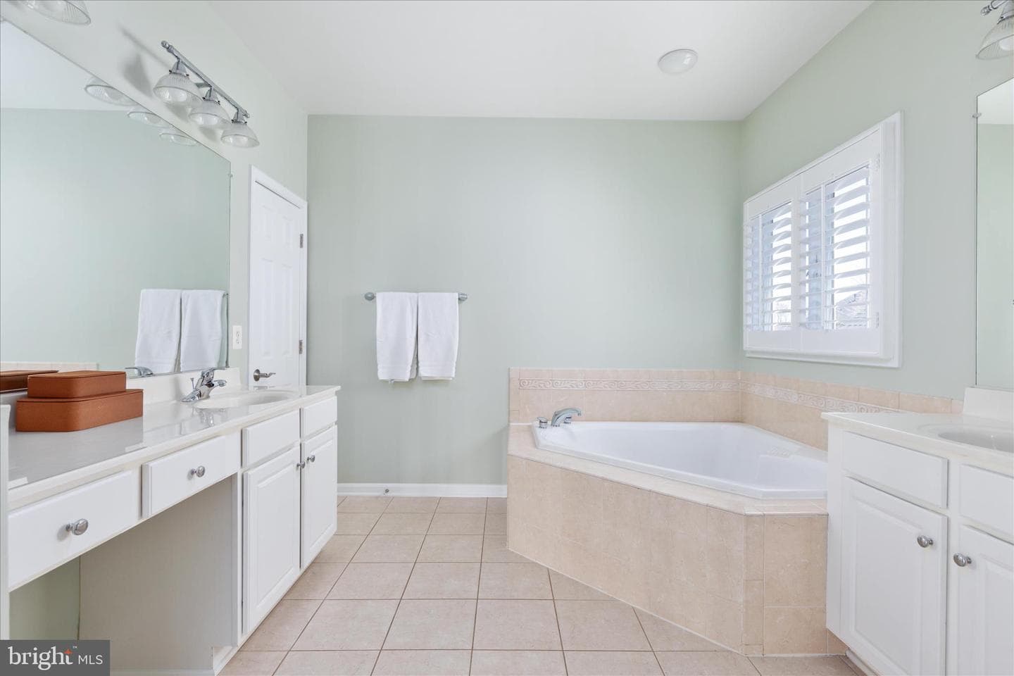 44029 Riverpoint Drive photo 47