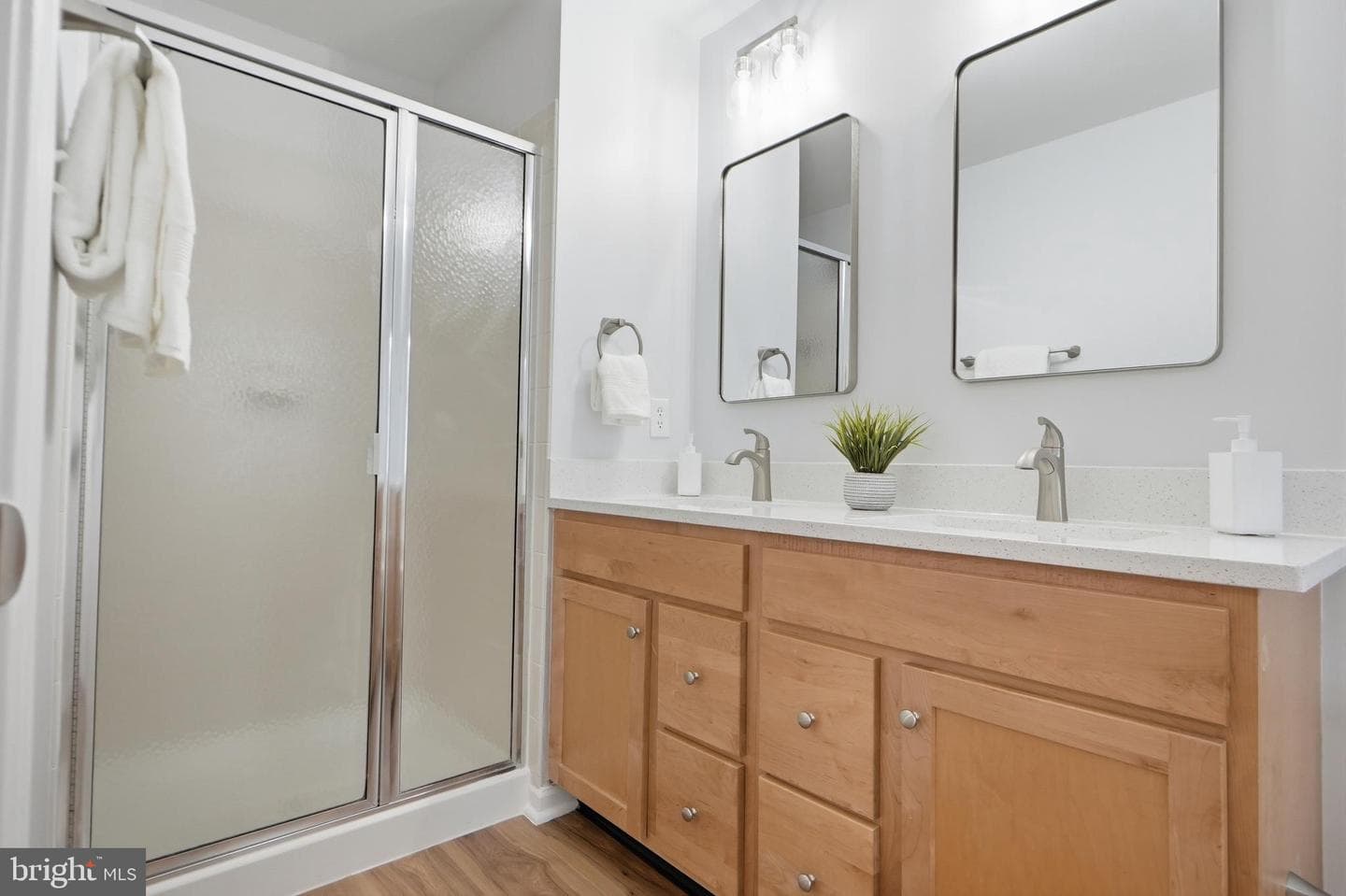 42834 McComas Terrace photo 23