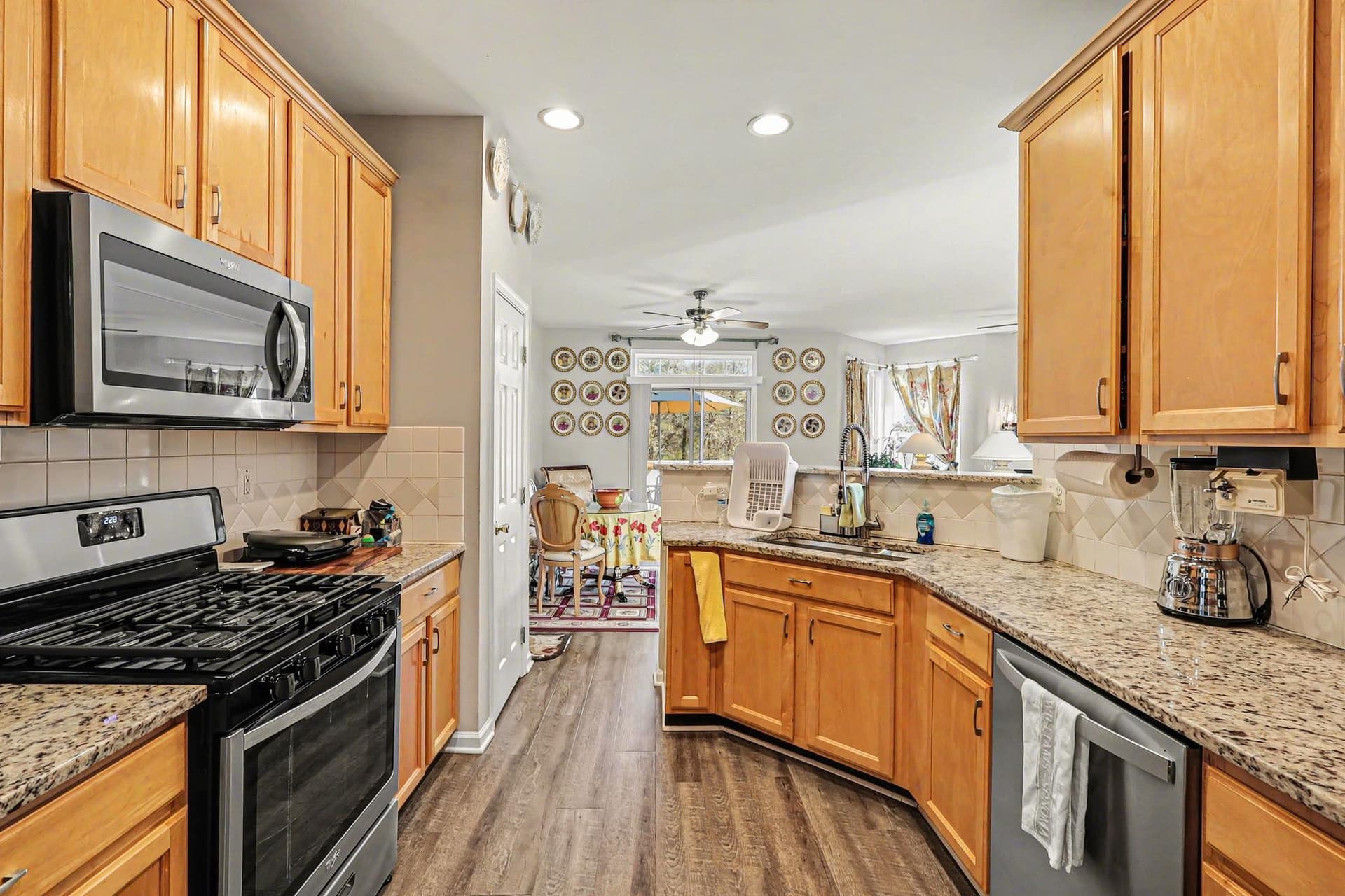 21512 Tamarack Ridge Square photo 5