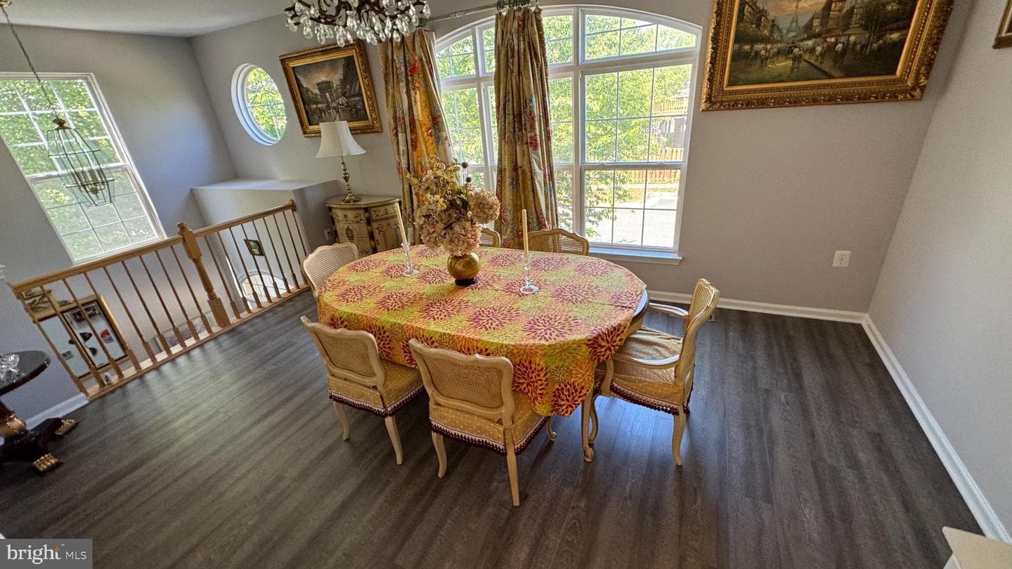 21512 Tamarack Ridge Square photo 8