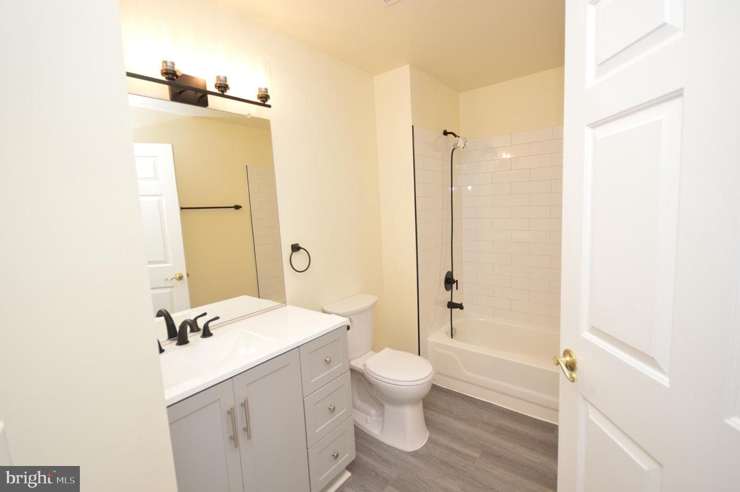 625 Constellation Square SE #a photo 24