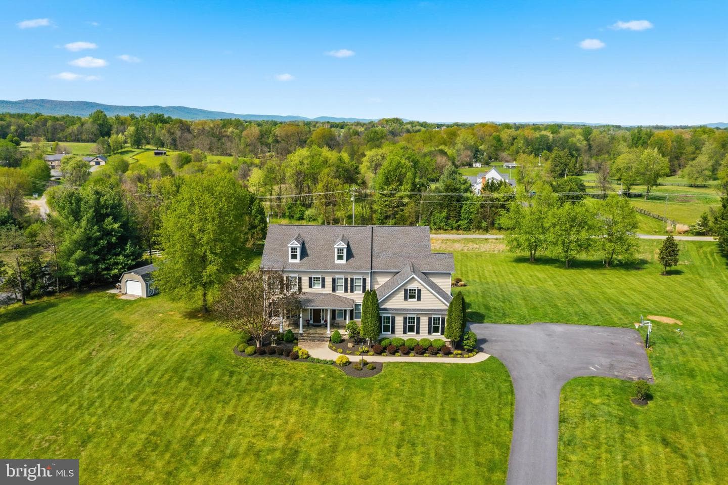 16527 Hampton Road photo 46