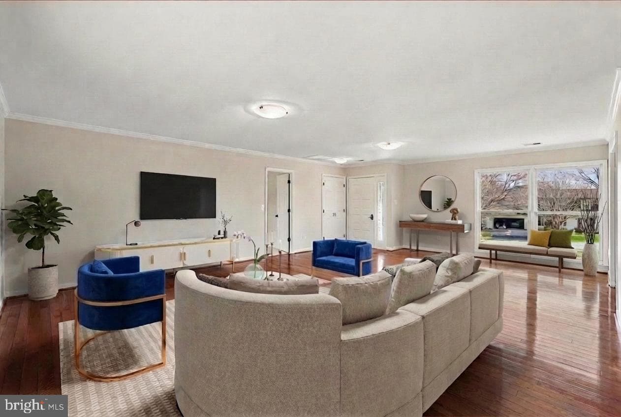 17621 Evers Court photo 3