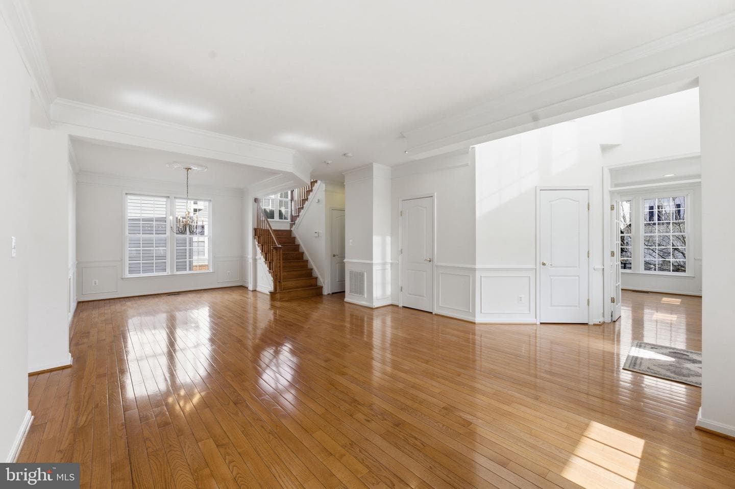 43358 Fullerton photo 11