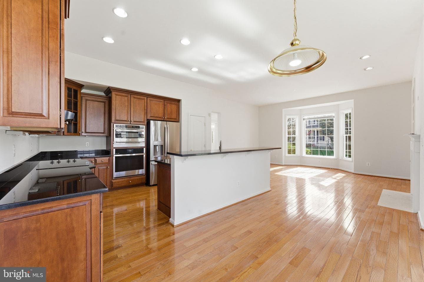 43358 Fullerton photo 18