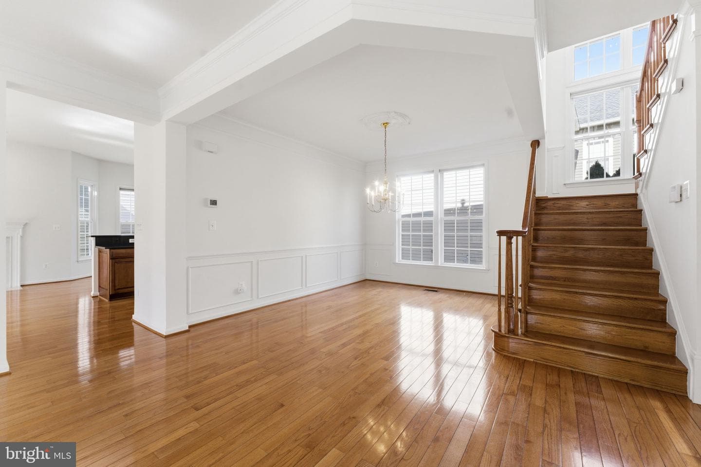 43358 Fullerton photo 26