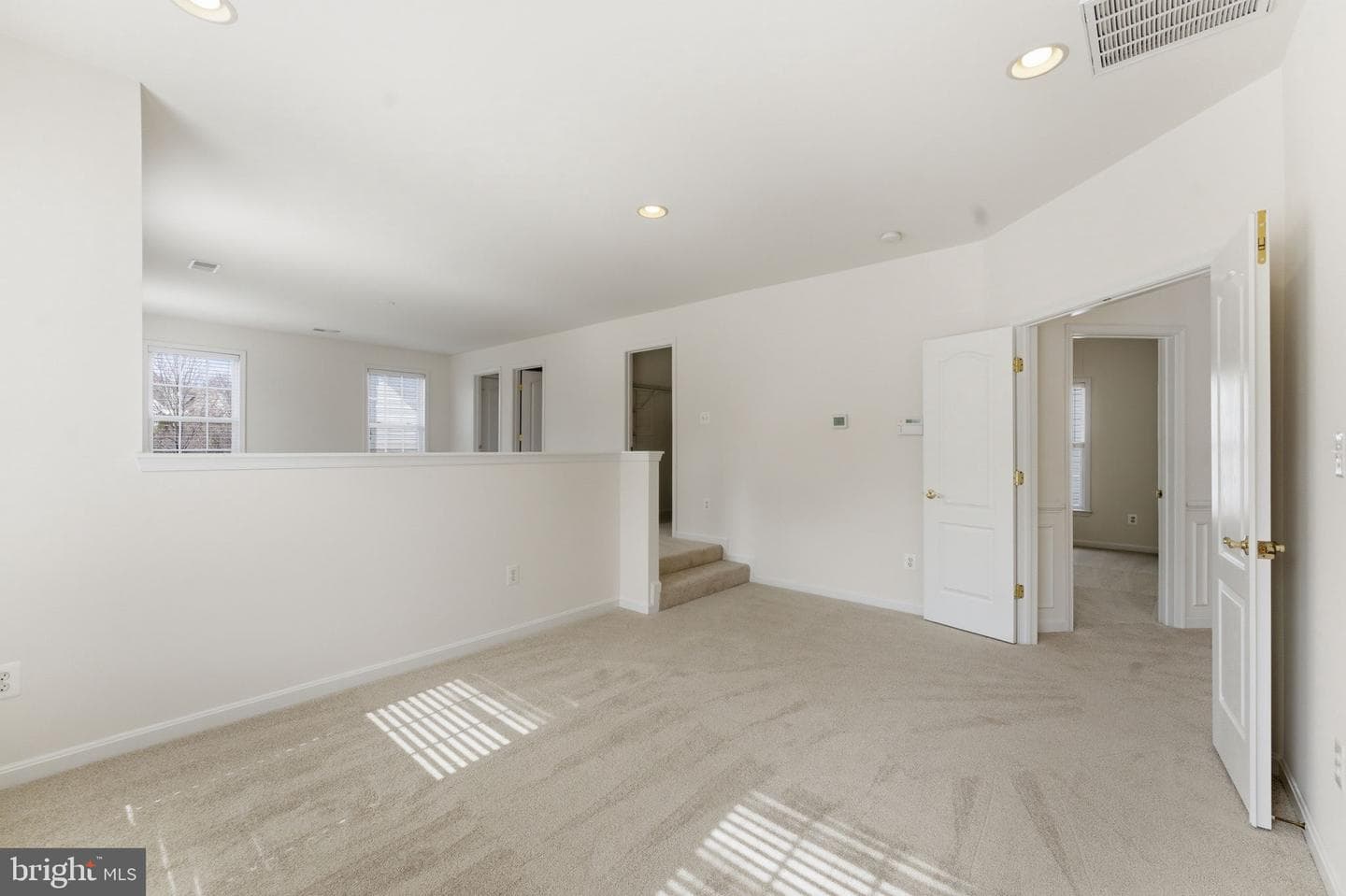 43358 Fullerton photo 36