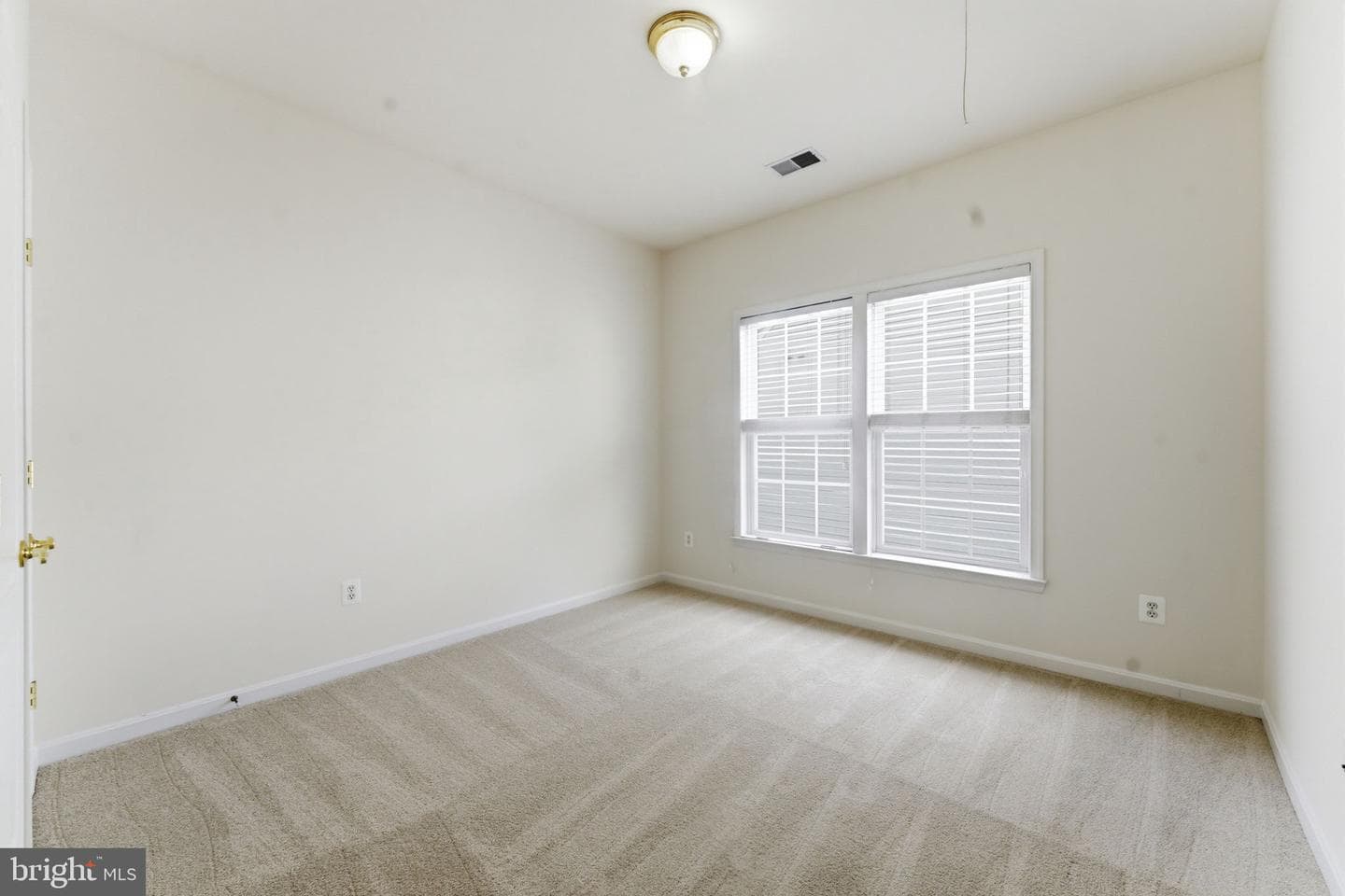 43358 Fullerton photo 49