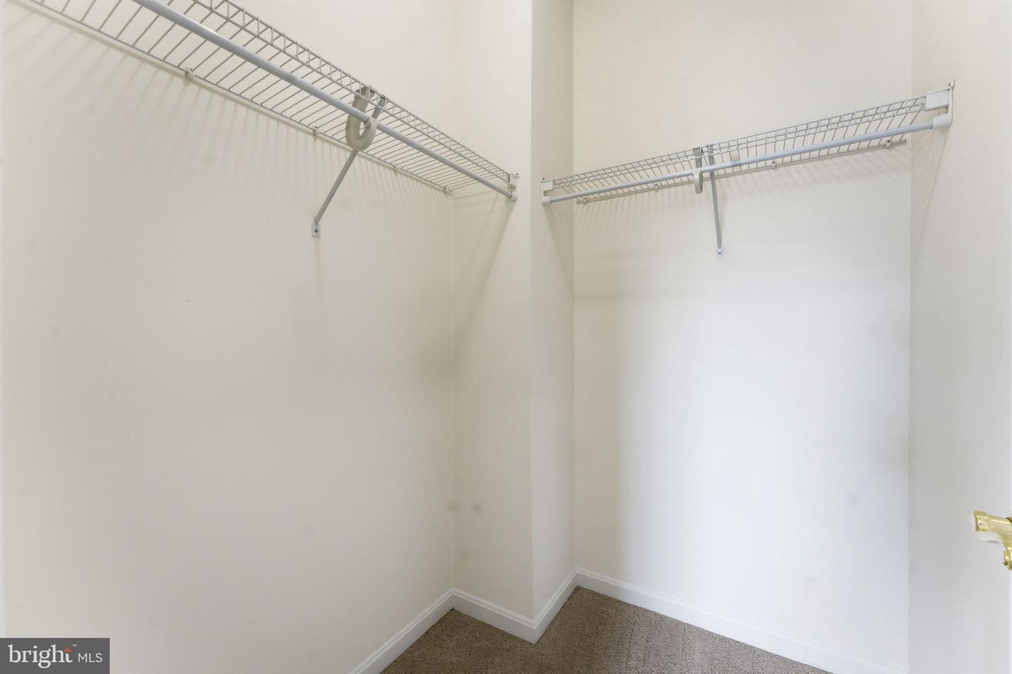 43358 Fullerton photo 50