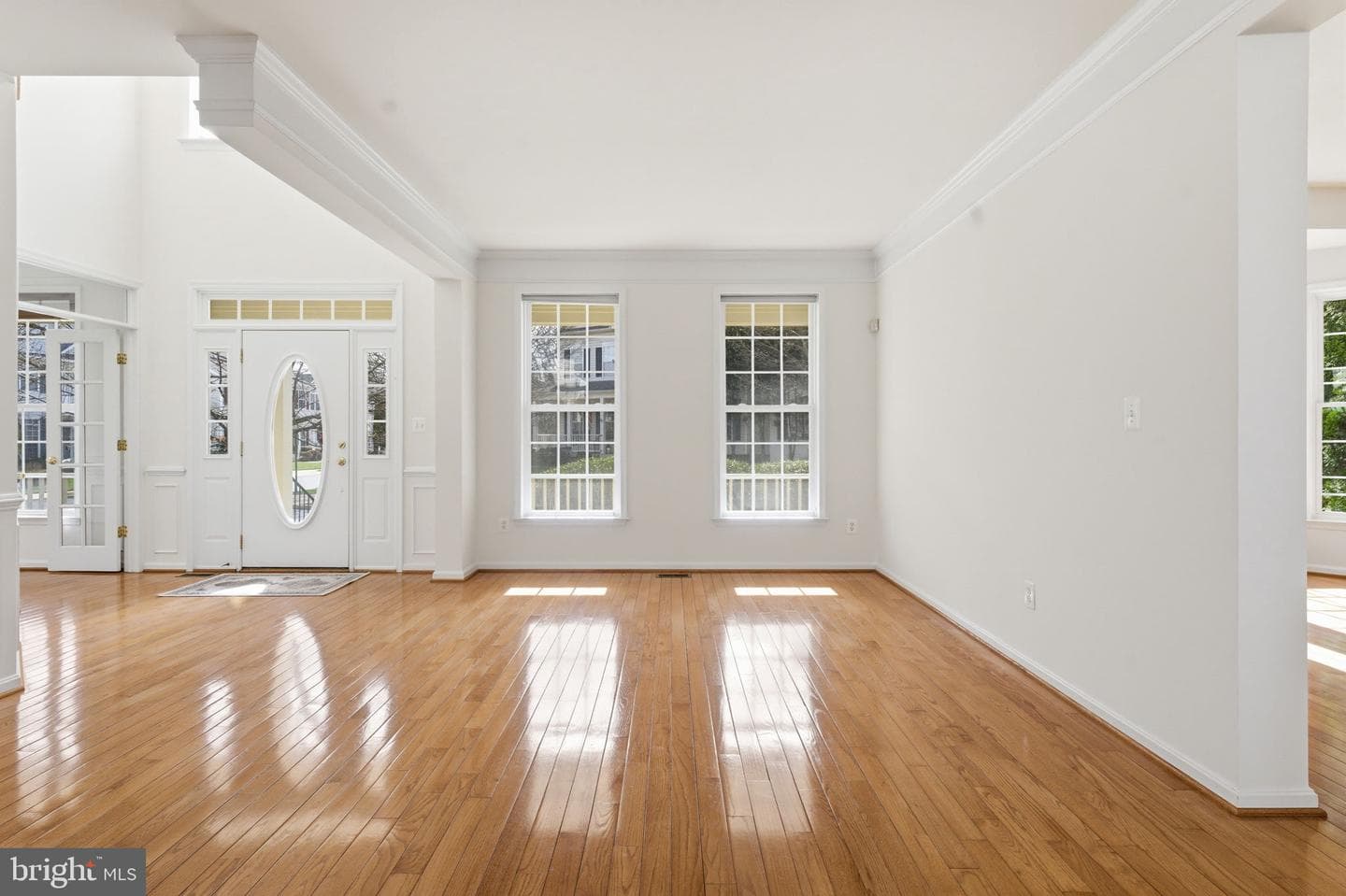 43358 Fullerton photo 8