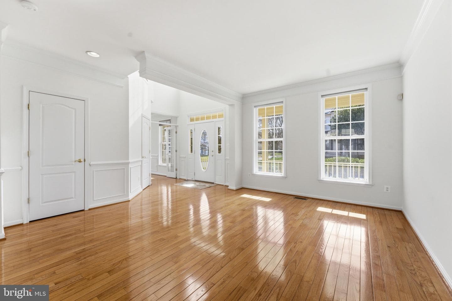 43358 Fullerton photo 9